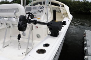 Sea Fox 246 Commander center console boat